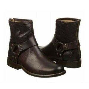 Frye Women's Phillip Harness Short Boot Dark Brown